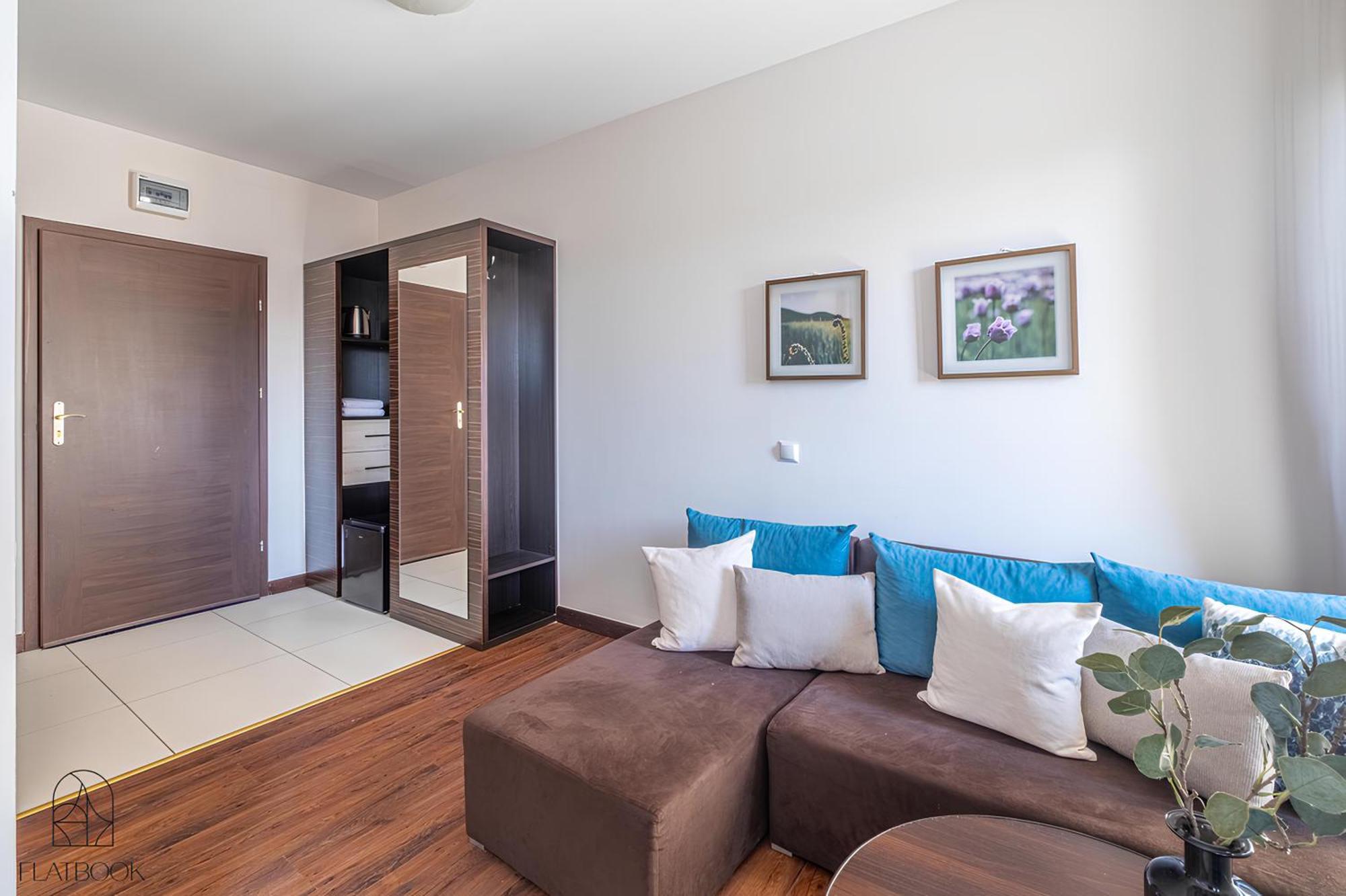 Sztutowo Lazurowy Dwor - Apartamenty Oraz Pokoje Z Basenem I Parkingiem Exterior photo