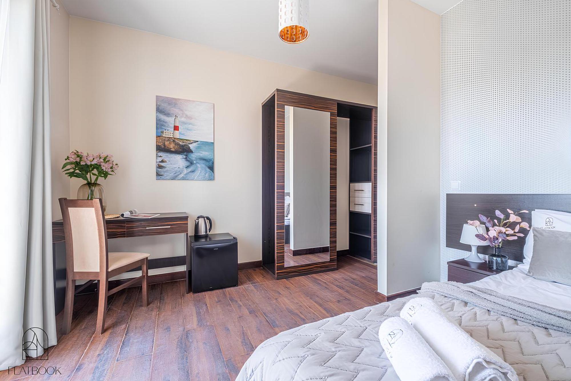 Sztutowo Lazurowy Dwor - Apartamenty Oraz Pokoje Z Basenem I Parkingiem Exterior photo