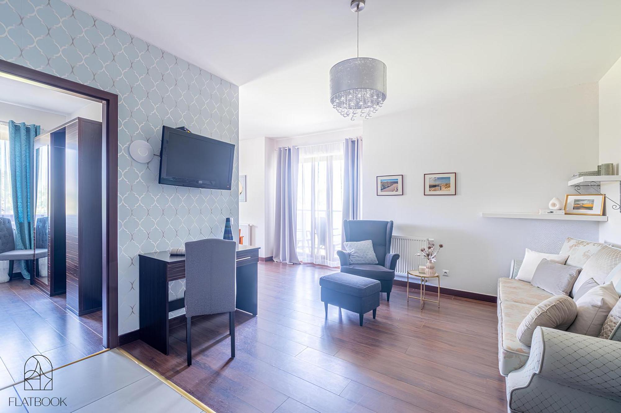 Sztutowo Lazurowy Dwor - Apartamenty Oraz Pokoje Z Basenem I Parkingiem Exterior photo