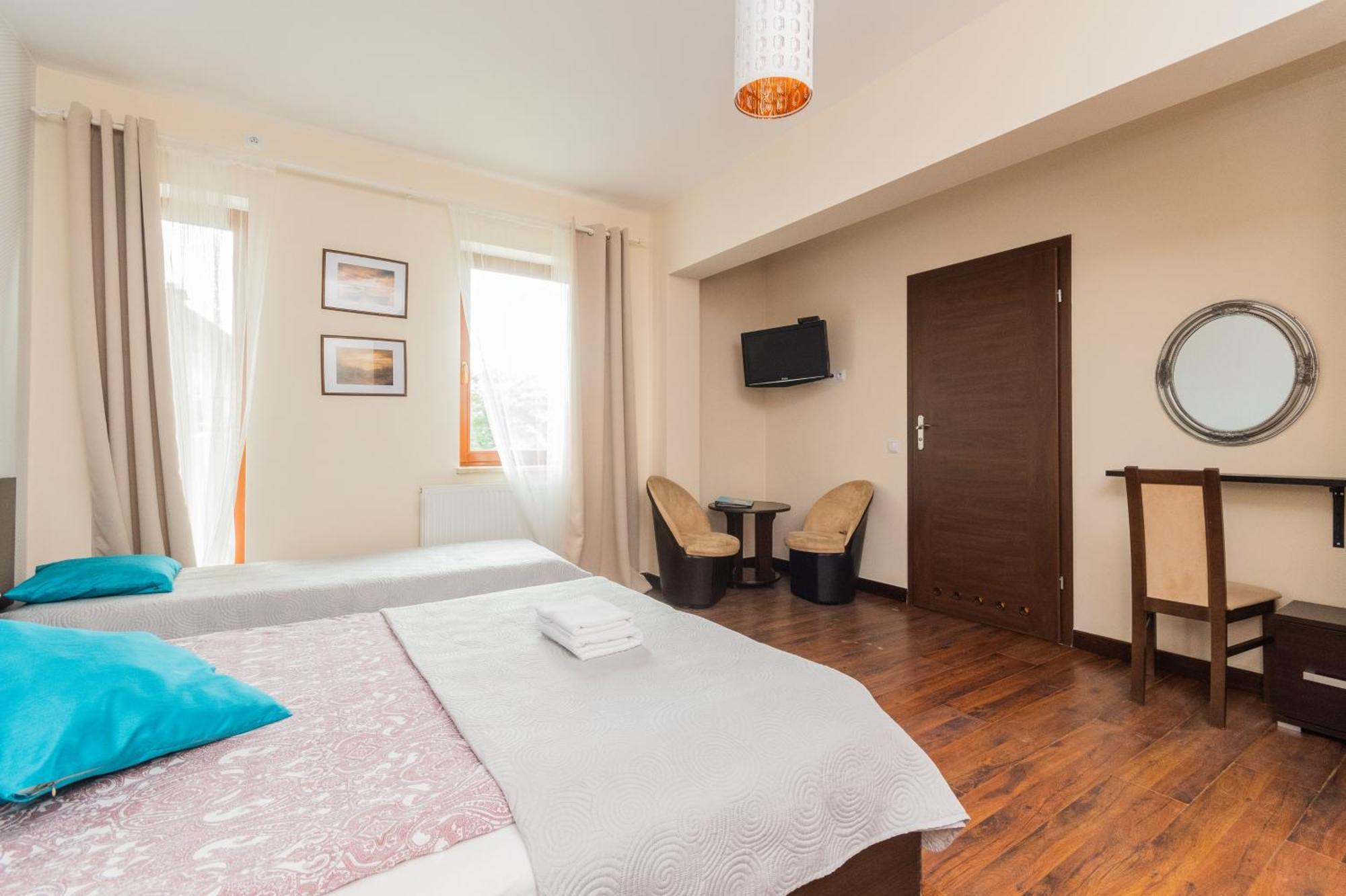 Sztutowo Lazurowy Dwor - Apartamenty Oraz Pokoje Z Basenem I Parkingiem Room photo
