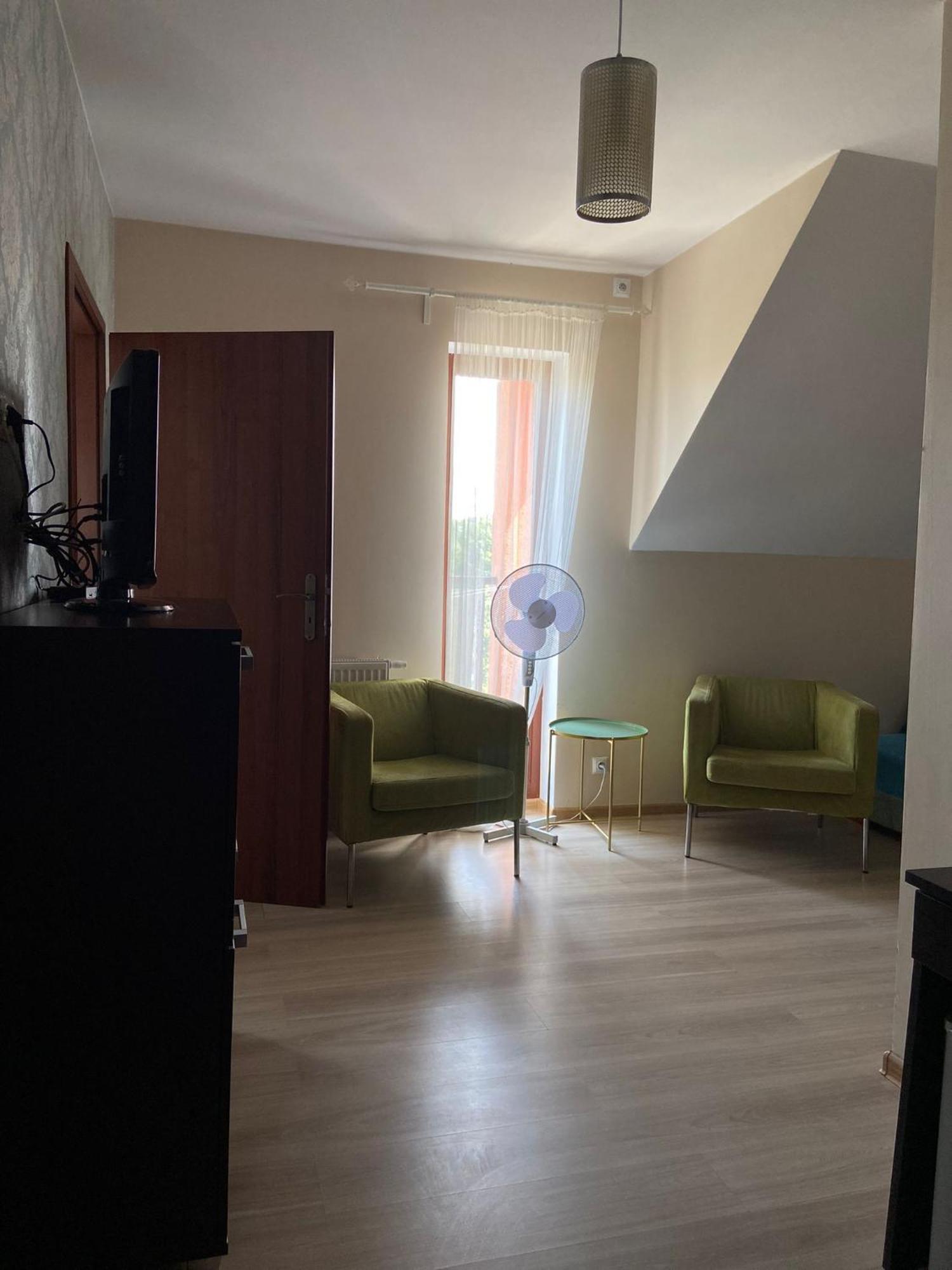 Sztutowo Lazurowy Dwor - Apartamenty Oraz Pokoje Z Basenem I Parkingiem Exterior photo
